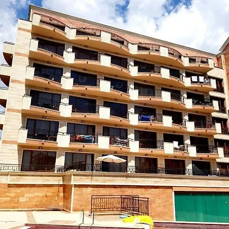 Dimi's River Park * 阳光海滩